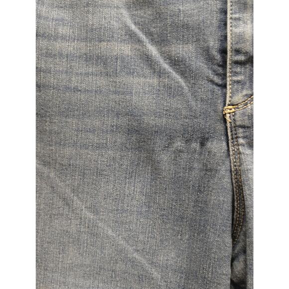 Gloria Vanderbilt Women's Size 16 Amanda High Rise Blue Denim Capri Jeans - Picture 3 of 8